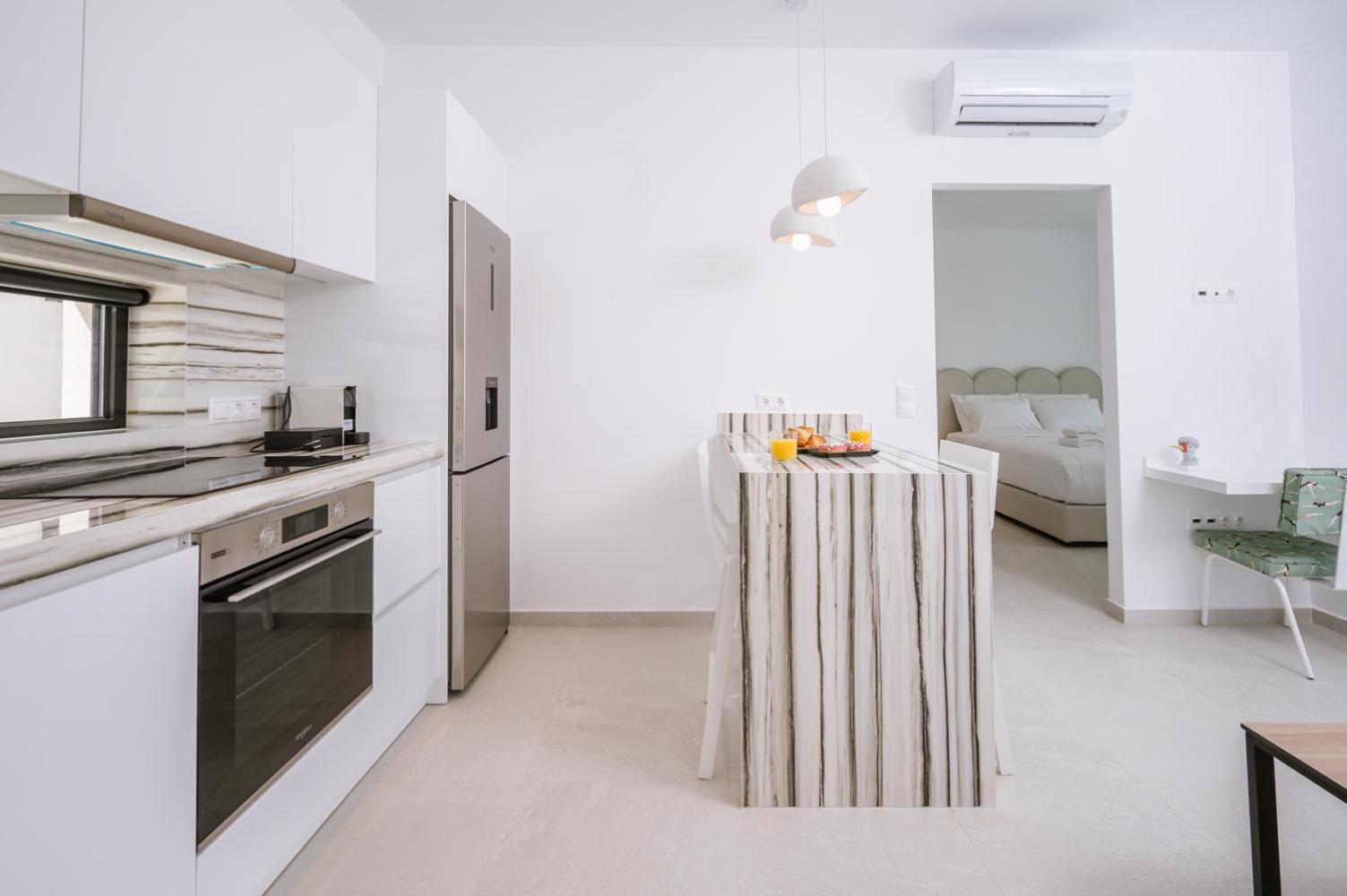 Sardines Luxury Suites Херсонісос Екстер'єр фото
