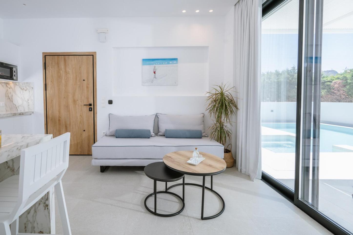 Sardines Luxury Suites Херсонісос Екстер'єр фото