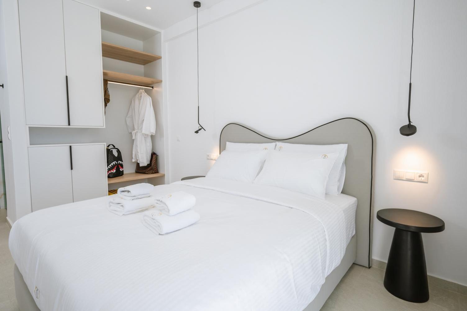 Sardines Luxury Suites Херсонісос Екстер'єр фото